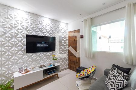 Casa para alugar com 87m², 2 quartos e 2 vagasSala
