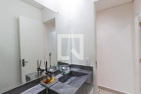 Casa para alugar com 87m², 2 quartos e 2 vagasBanheiro
