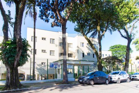 Apartamento para alugar com 62m², 2 quartos e 1 vaga Apartamento para alugar com 62m², 2 quartos e 1 vagaFachada