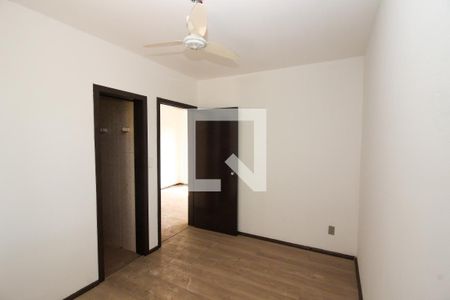 Quarto Suíte de apartamento para alugar com 1 quarto, 60m² em Medianeira, Porto Alegre