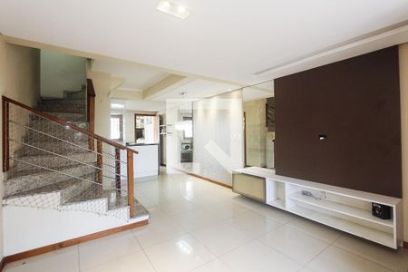 Sala de casa à venda com 3 quartos, 140m² em Parque Santa Fé, Porto Alegre