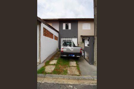 Casa de condomínio para alugar com 55m², 2 quartos e 1 vagaFachada