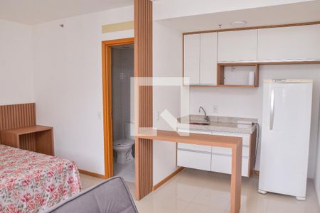 Quarto de apartamento para alugar com 1 quarto, 27m² em Zona Industrial (guará), Brasília