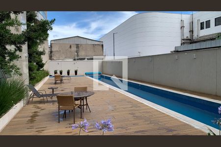 Apartamento para alugar com 27m², 1 quarto e 1 vaga Apartamento para alugar com 27m², 1 quarto e 1 vagaPISCINA