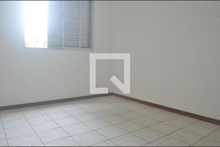 Apartamento para alugar com 77m², 2 quartos e 1 vagaQuarto 2