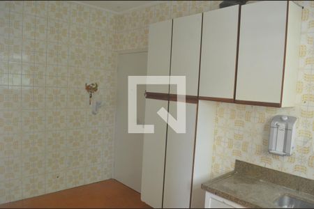 Apartamento para alugar com 77m², 2 quartos e 1 vagaCozinha