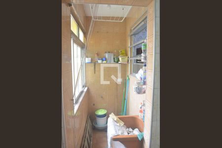 Área de Serviço de apartamento para alugar com 2 quartos, 77m² em Centro, São Vicente