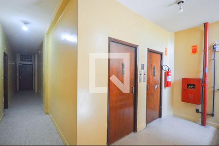 Apartamento à venda com 52m², 1 quarto e sem vaga Apartamento à venda com 52m², 1 quarto e sem vagaHall social