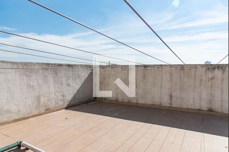 Apartamento à venda com 44m², 1 quarto e sem vaga Apartamento à venda com 44m², 1 quarto e sem vagaTerraço/lavanderia