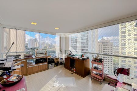 Apartamento à venda com 184m², 4 quartos e 3 vagasVaranda da Sala