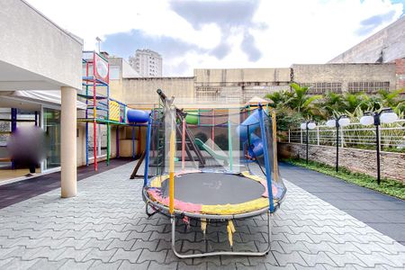 Apartamento à venda com 184m², 4 quartos e 3 vagasÁrea comum - Playground