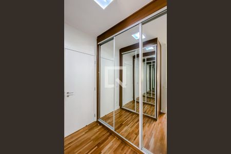 Apartamento à venda com 184m², 4 quartos e 3 vagasQuarto 1 - Armários