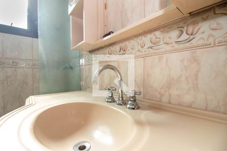 Apartamento à venda com 72m², 2 quartos e sem vaga Apartamento à venda com 72m², 2 quartos e sem vagaBanheiro