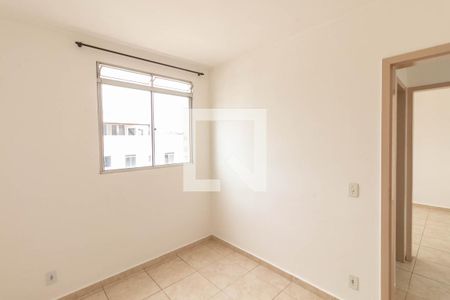 Quarto 2 de apartamento para alugar com 2 quartos, 44m² em Camargos, Belo Horizonte