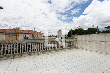 Casa à venda com 240m², 3 quartos e 2 vagasVaranda do Quarto 1
