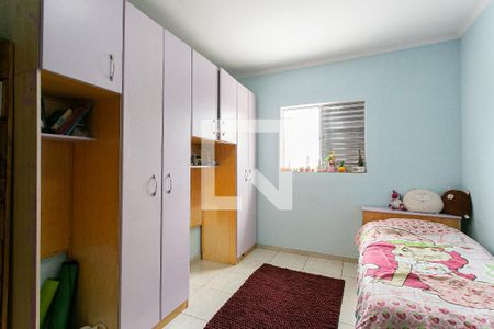 Casa à venda com 240m², 3 quartos e 2 vagasQuarto 2