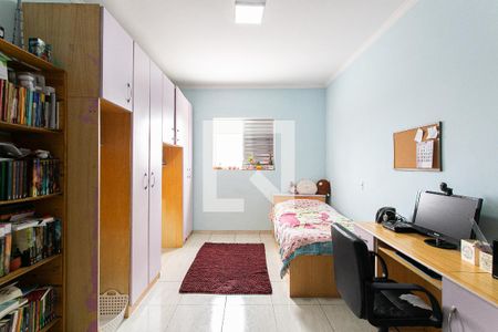 Casa à venda com 240m², 3 quartos e 2 vagasQuarto 2