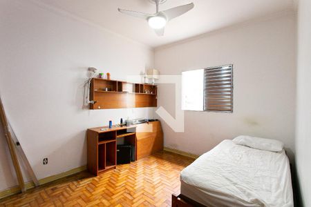 Casa à venda com 240m², 3 quartos e 2 vagasQuarto 3