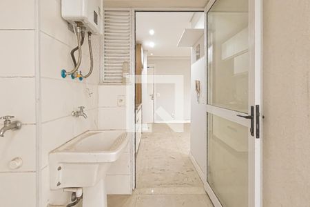 Apartamento à venda com 62m², 2 quartos e 1 vagaÁrea de Serviço
