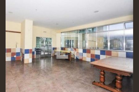 Apartamento para alugar com 80m², 2 quartos e 1 vagaÁrea comum - Salão de festas