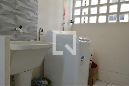 Apartamento para alugar com 80m², 2 quartos e 1 vagaÁrea de Serviço