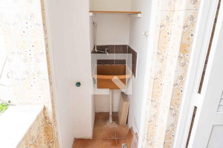 Apartamento à venda com 60m², 2 quartos e 1 vagaÁrea de Serviço