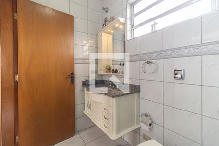 Casa à venda com 200m², 3 quartos e 6 vagasBanheiro Social