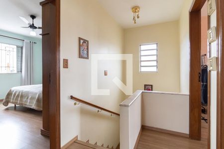 Casa à venda com 200m², 3 quartos e 6 vagasCorredor