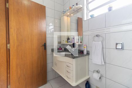 Casa à venda com 200m², 3 quartos e 6 vagasBanheiro da Suíte