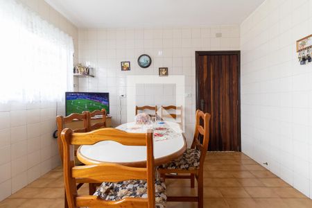 Casa à venda com 200m², 3 quartos e 6 vagasCozinha