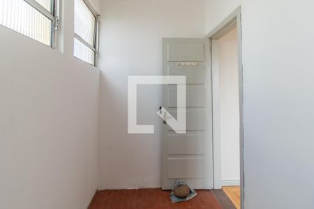 Apartamento à venda com 62m², 2 quartos e sem vagaCloset