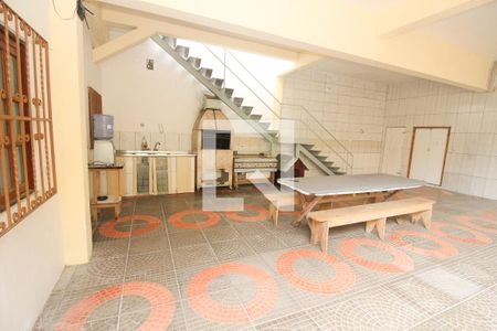 Casa à venda com 345m², 3 quartos e 5 vagas Casa à venda com 345m², 3 quartos e 5 vagasvaranda