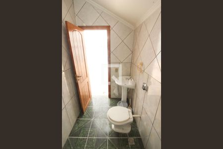 Casa à venda com 345m², 3 quartos e 5 vagas Casa à venda com 345m², 3 quartos e 5 vagasBanheiro 2