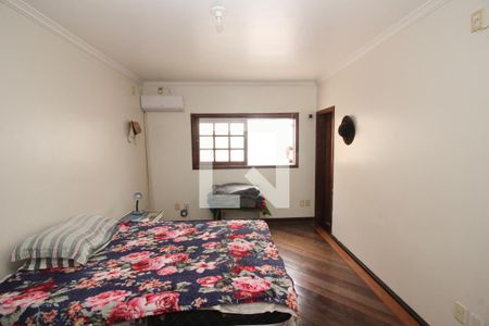 Casa à venda com 345m², 3 quartos e 5 vagas Casa à venda com 345m², 3 quartos e 5 vagasSuíte 2