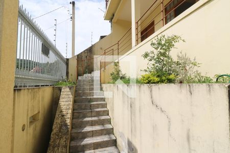 Casa à venda com 345m², 3 quartos e 5 vagas Casa à venda com 345m², 3 quartos e 5 vagasJardim