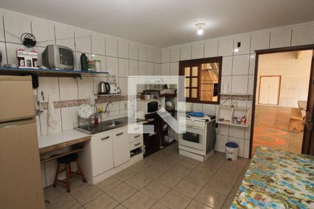 Casa à venda com 345m², 3 quartos e 5 vagas Casa à venda com 345m², 3 quartos e 5 vagasCozinha