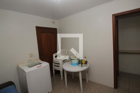 Casa à venda com 345m², 3 quartos e 5 vagas Casa à venda com 345m², 3 quartos e 5 vagasQuarto 1