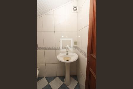 Casa à venda com 345m², 3 quartos e 5 vagas Casa à venda com 345m², 3 quartos e 5 vagasLavabo