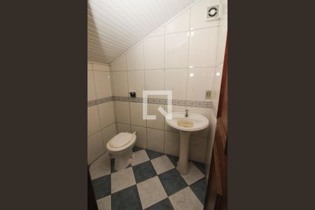 Casa à venda com 345m², 3 quartos e 5 vagas Casa à venda com 345m², 3 quartos e 5 vagasLavabo