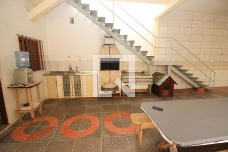 Casa à venda com 345m², 3 quartos e 5 vagas Casa à venda com 345m², 3 quartos e 5 vagasvaranda