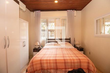 Casa à venda com 400m², 3 quartos e 4 vagas Casa à venda com 400m², 3 quartos e 4 vagasQuarto 3