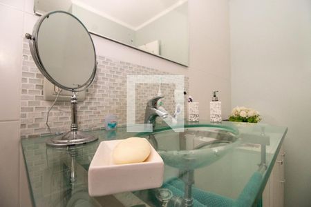 Casa à venda com 400m², 3 quartos e 4 vagas Casa à venda com 400m², 3 quartos e 4 vagasBanheiro Social 2