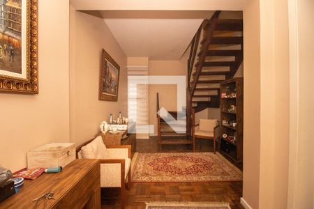 Sala - Hall de Entrada de casa à venda com 3 quartos, 400m² em Passo D’areia, Porto Alegre