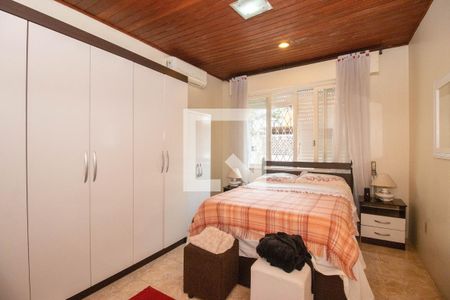 Casa à venda com 400m², 3 quartos e 4 vagas Casa à venda com 400m², 3 quartos e 4 vagasQuarto 3