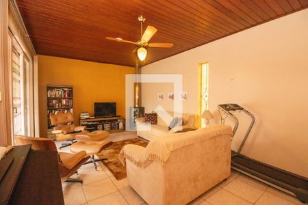 Sala 2 de casa à venda com 3 quartos, 400m² em Passo D’areia, Porto Alegre