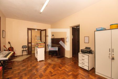Casa à venda com 400m², 3 quartos e 4 vagas Casa à venda com 400m², 3 quartos e 4 vagasSala 3
