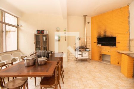 Casa à venda com 400m², 3 quartos e 4 vagas Casa à venda com 400m², 3 quartos e 4 vagasSalão de Festas