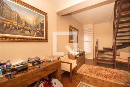 Sala - Hall de Entrada de casa à venda com 3 quartos, 400m² em Passo D’areia, Porto Alegre