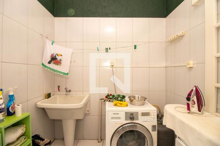 Casa à venda com 400m², 3 quartos e 4 vagas Casa à venda com 400m², 3 quartos e 4 vagasÁrea de Serviço