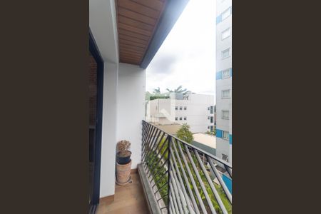 Varanda de apartamento à venda com 3 quartos, 100m² em Jardins, São Paulo